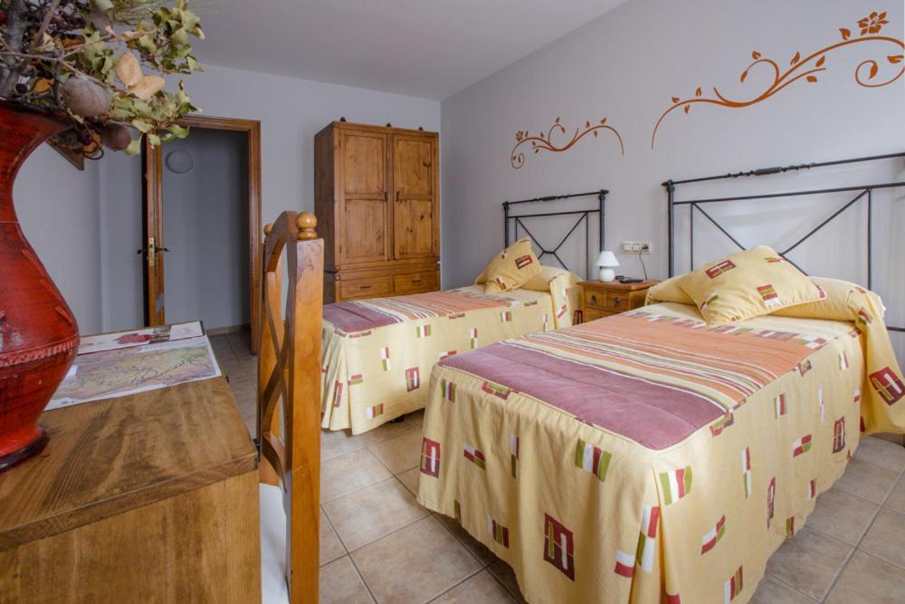 Hostal Antiguo Hospital Linares de Mora Eksteriør bilde