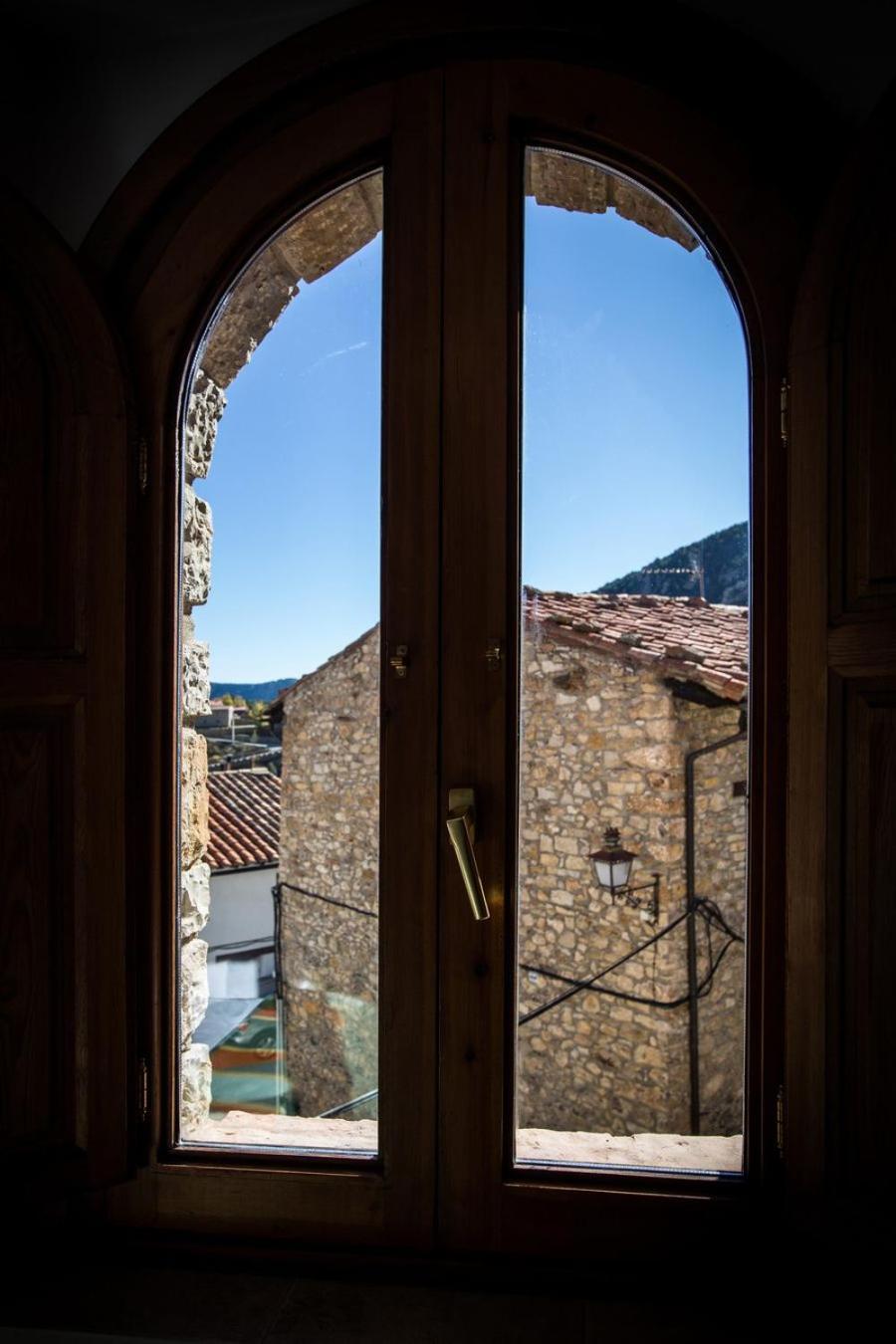 Hostal Antiguo Hospital Linares de Mora Eksteriør bilde