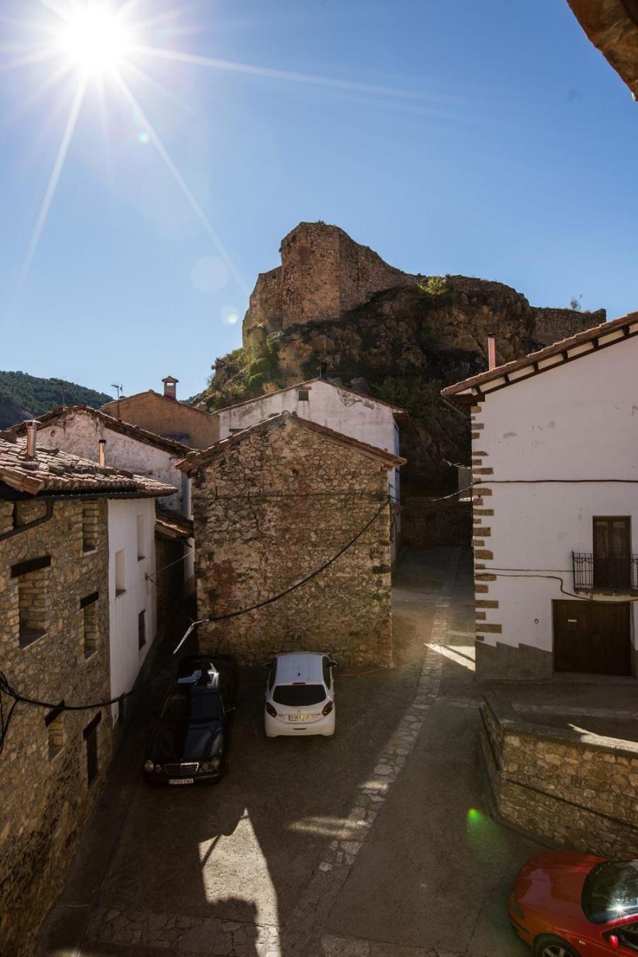 Hostal Antiguo Hospital Linares de Mora Eksteriør bilde