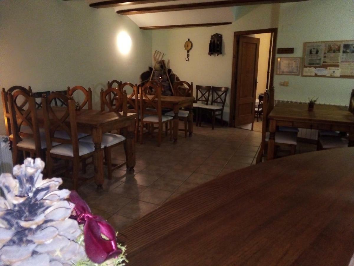 Hostal Antiguo Hospital Linares de Mora Eksteriør bilde